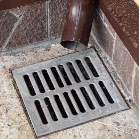 xguide-complet-pour-tout-comprendre-a-l-evacuation-des-eaux-pluviales-5.jpg.pagespeed.ic.NKESnVhCyh